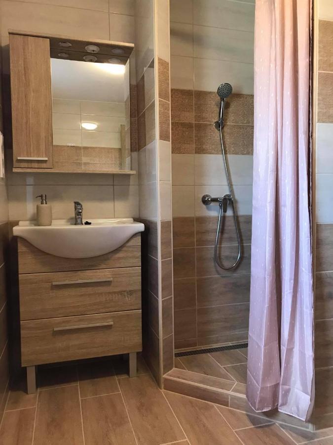 Ferienwohnung Royal De Lux Hajdúszoboszló Exterior foto