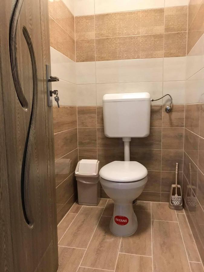Ferienwohnung Royal De Lux Hajdúszoboszló Exterior foto
