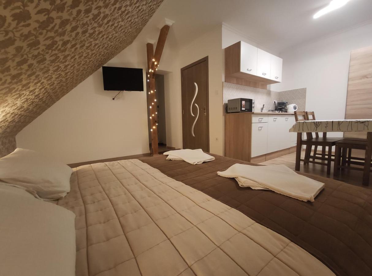Ferienwohnung Royal De Lux Hajdúszoboszló Exterior foto