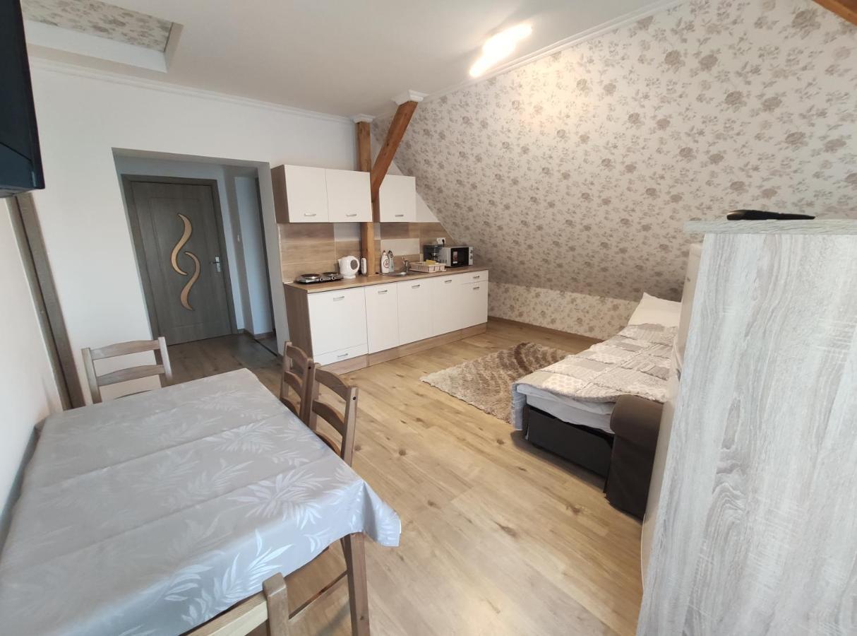 Ferienwohnung Royal De Lux Hajdúszoboszló Exterior foto